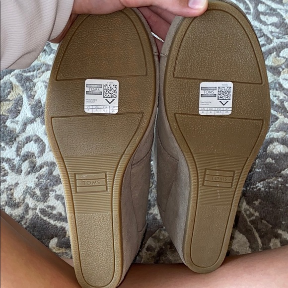 Toms Booties - Picture 5 of 5